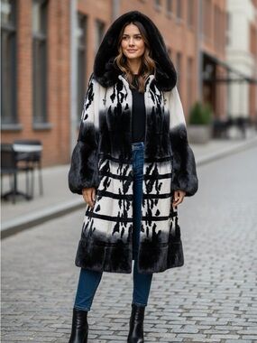 Sheared Mink fur coat, Oversized Collar/ Hoodie, Swing NWT